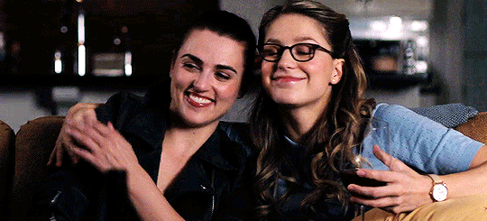 reputationsus: Lena “I’m deeply in love with my best friend” Luthor