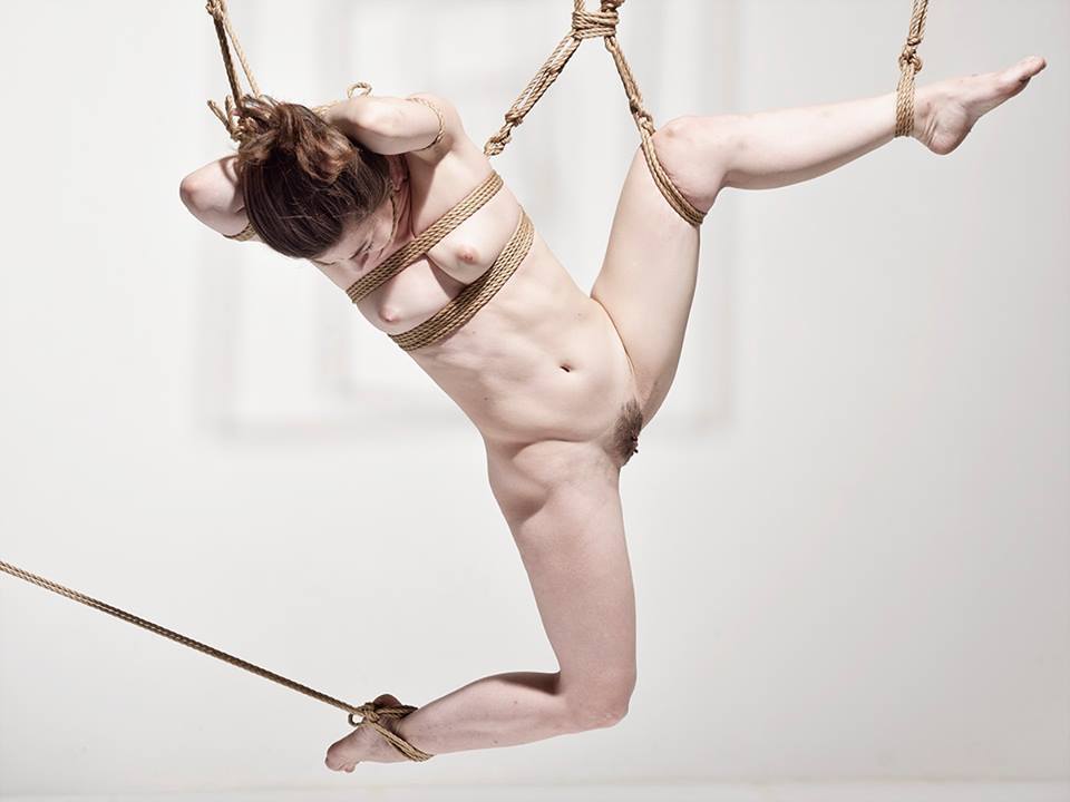 gorgone-kinbaku:  « -Angel, ha! She’s a female! And all females is poison! They’re