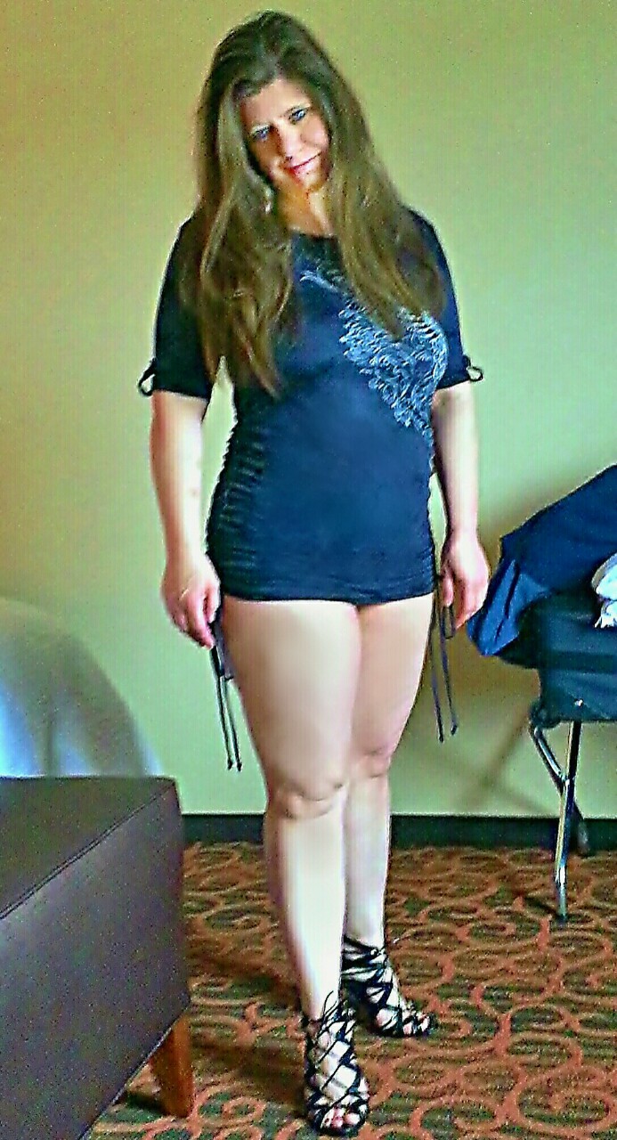 chellywall:  I just love to go out with my husband in a very short skirt… What