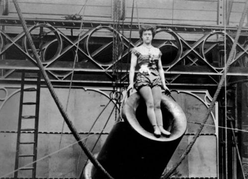 Meet Rosa Richeter, a noted English aerialist and protege of Canadian tightrope walker the Great Far