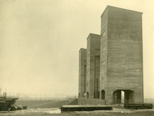 architectureofdoom: Neckar barrage, Ladenburg, Paul Bonatz, 1927-33