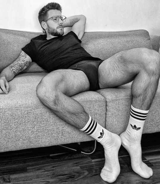 sneakersoxgod:  