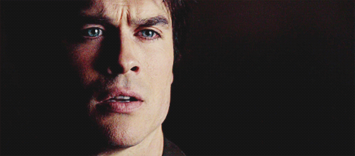 mylovewithdamon:  The way he looks at her. Season 5. Part 2. 