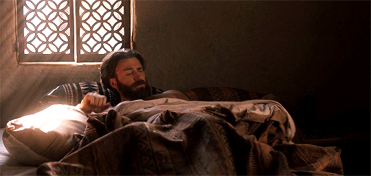 gaybuckybarnes: CHRIS EVANS  The Red Sea Diving Resort (2019) 