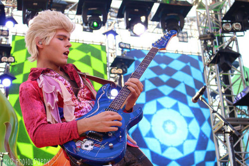 mad t party: el dormouse on Flickr.