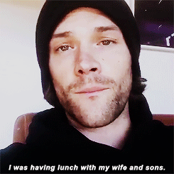 hallowedbecastiel:Jared Live on Facebook