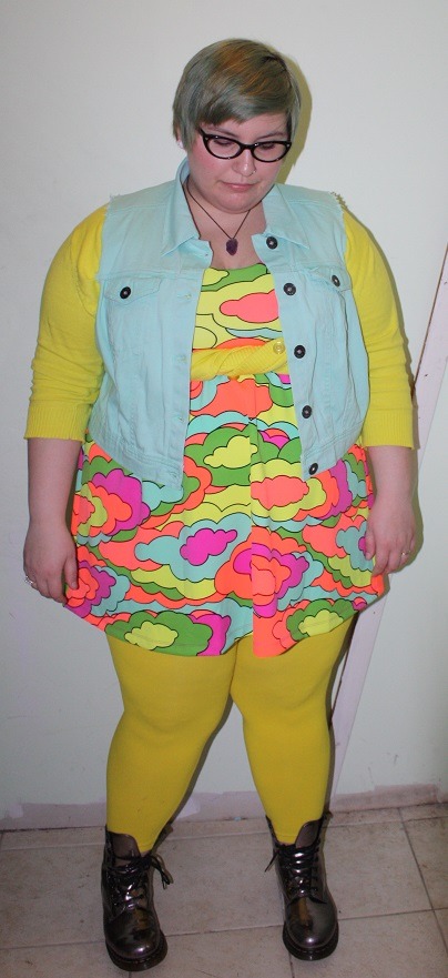 ohkellybelly:  Feaster day. Decided to be all bright and springy today. Got this
