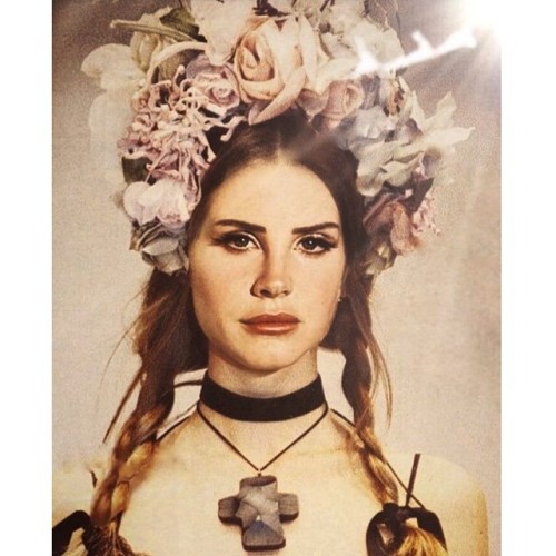 lanasdaily:  Lana Del Rey on Instagram on November 17th, 2015