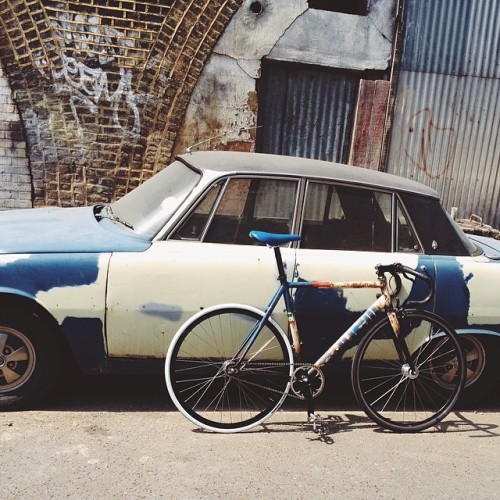 cinellibikes:  #cinelli #vigorelli #custom by @motorreeen / #igerscycling #cycling #fixiefamous #nev