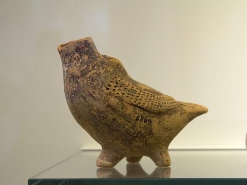 Minoan rhyton in the shape of a bird.  Artist unknown; ca. 2600-2300 BCE.  Now in the Arch