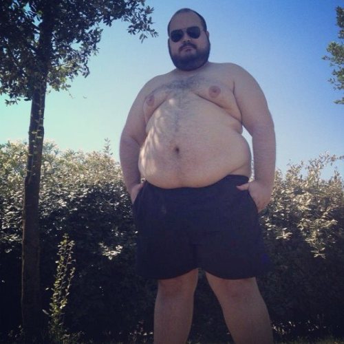 electricunderwear:  inkedfatboy:  chubpornlover:  alguien que me lo regale para mi cumple :P  Nice!  Sexy!