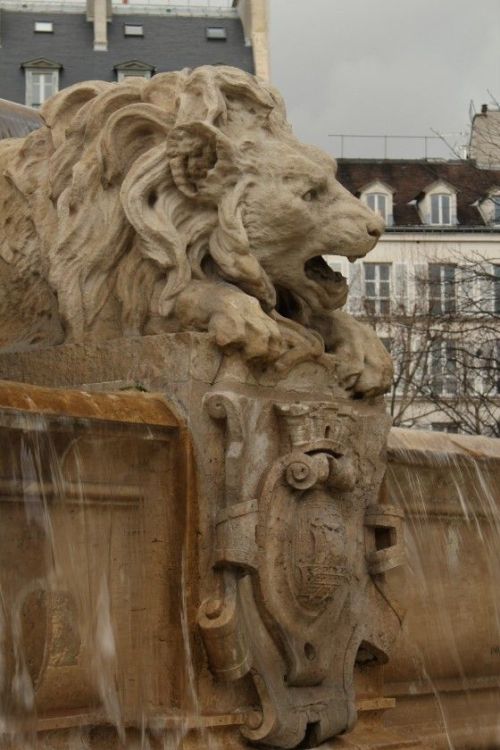 lilyadoreparis: Place Saint Sulpice, Paris 6e.