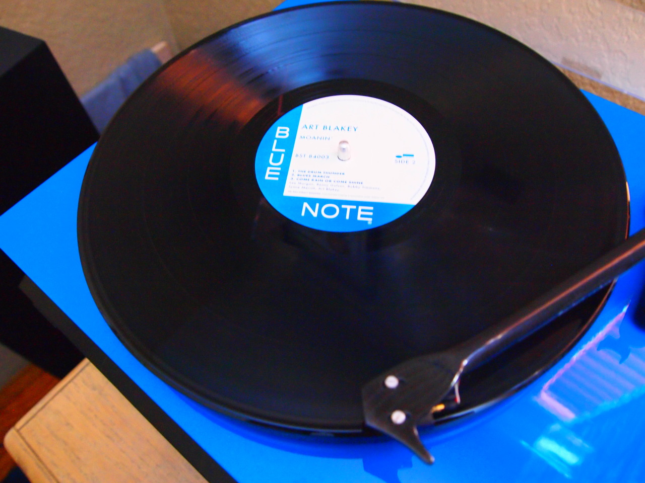 vinylbibyl:  Art Blakey and the Jazz Messengers   Moanin’   2008    Blue Note