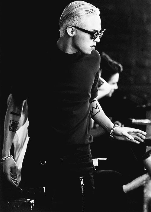 twoneofakind:  G-Dragon     