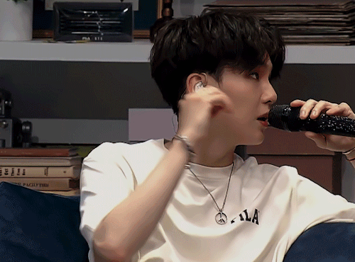 Yoongis Sexy Undercut