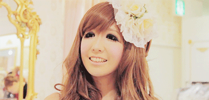gyaru-coordinates:  Jesus Diamante