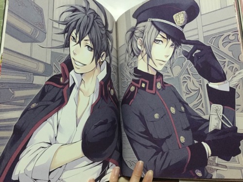 joxianna:  Just some favourites from Karakara’s artbook which is 70% Donten~