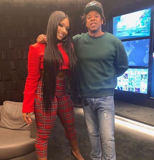 SIGNED and BOOKED! #MeganTheeStallion signs a deal with #RocNation We see you #JayZ ift.tt/2