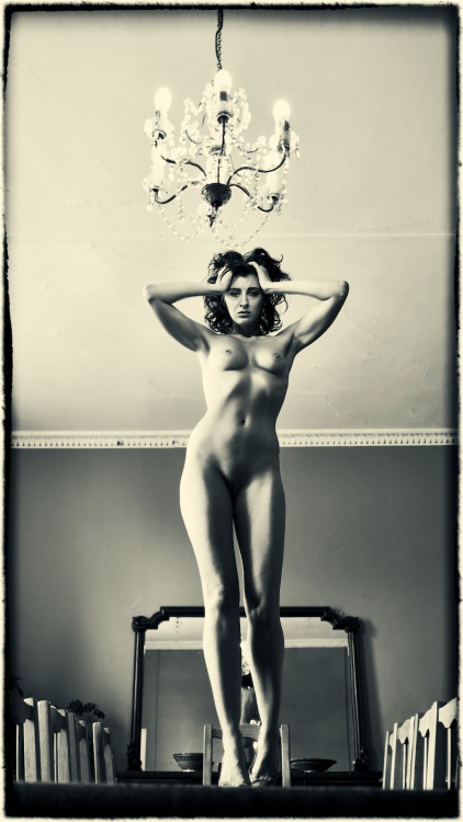 bigboydownunder:  Follow me on - bigboydownunder.tumblr.com - for more classy nudes