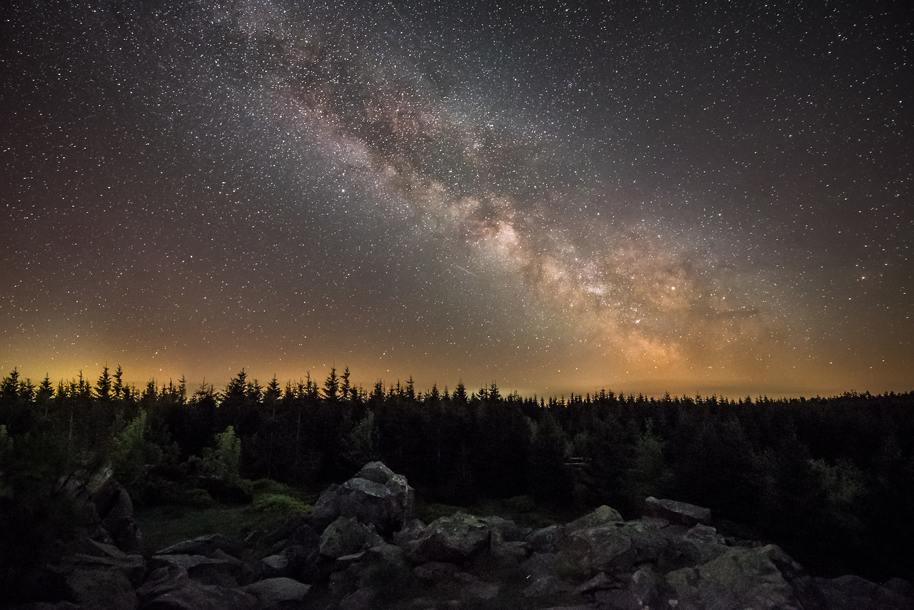 traverse-our-universe:  Milky Way photography on Flickr (1, 2, 3)