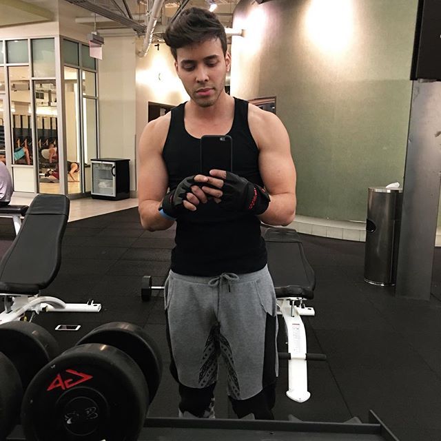 Prince Royce muestra los resultados del gimnasio; tiene cuerpo de modelo