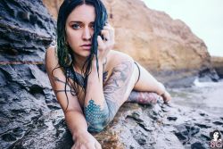 beautiful naked girls with tattoos