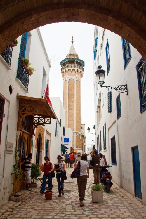 t-u-n-i-s-i-e:Tunis - Tunisia By Christopher Rose 