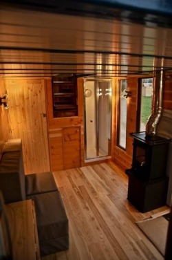 jeremylawson:  jtatt:  tinyhousedarling:  The Interior of a Tinywoods’ Home  Wow what’s different from just buying a RV!*prolly be cheaper and more aminitys   Seeing how I lived in a travel trailer for a few years and studied architecture and design