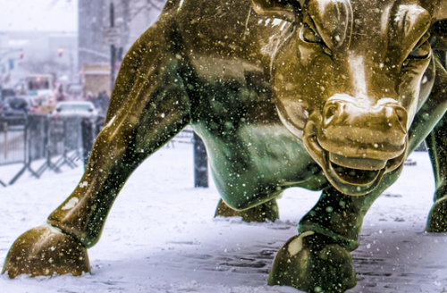 newyorkcityfeelings:  The Bull under the snow by nycinspiration #nyc