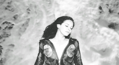 gagalana:  ULTRAVIOLENCE                             by lana del rey