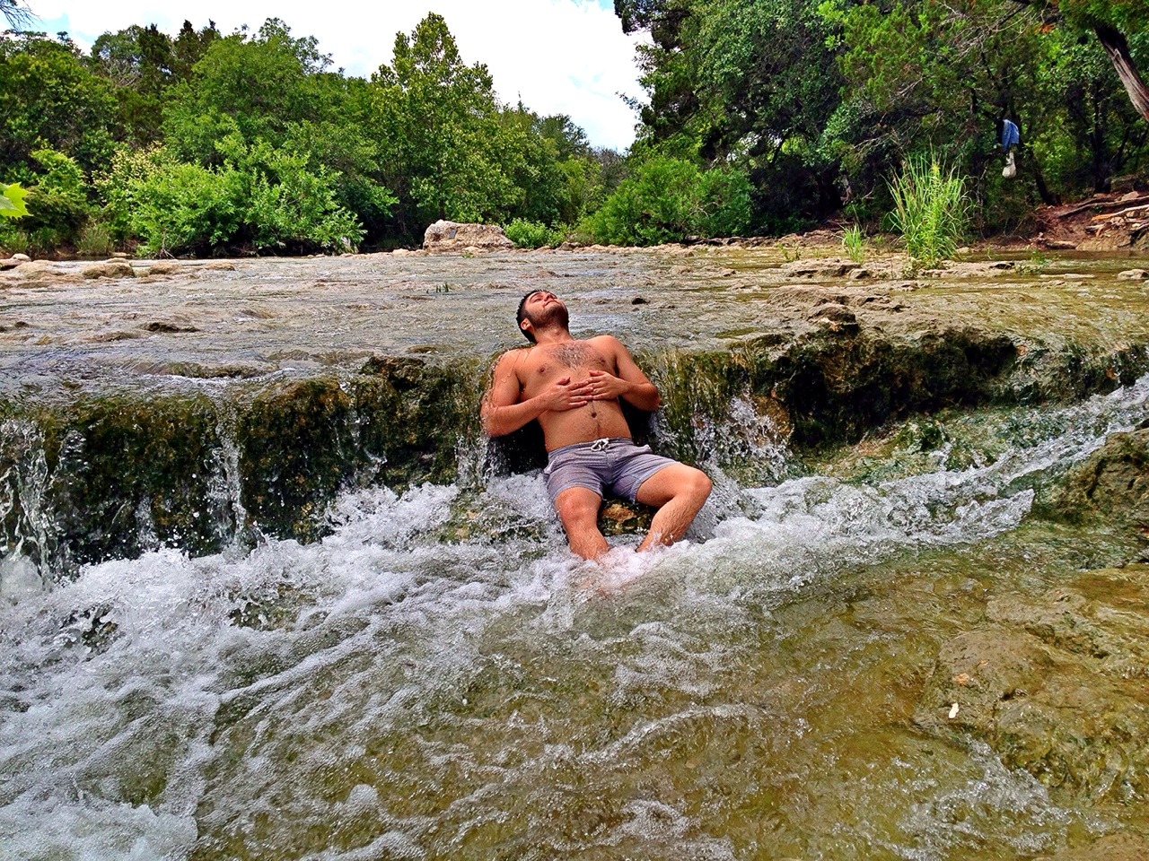 obeythegay:  I already miss water hole adventure days and winter just started 😩