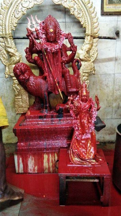 Goddess Mariaman with sindhur bath