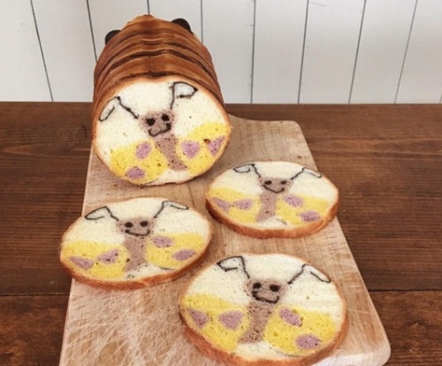 Japanese mum, Ran, bakes awesome breads inspired by her kid’s drawings!