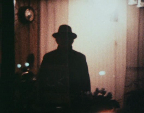365filmsbyauroranocte:From the Exterior (Barbara Meter, 1970)