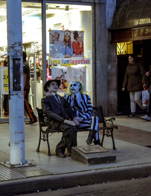 Beetlejuice Cosplay by Axel Zeballos - Argentina IG  https://www.instagram.com/zeballosaxel_/     fo