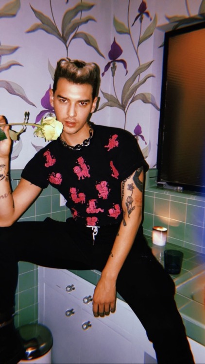 violetigstories:: Sunday, ‎December ‎23, ‎2018: L.A, California : violetchachki