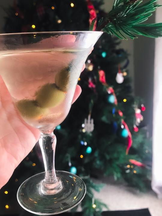 dressedincotton-deactivated2022:I like mine dirty 🍸
