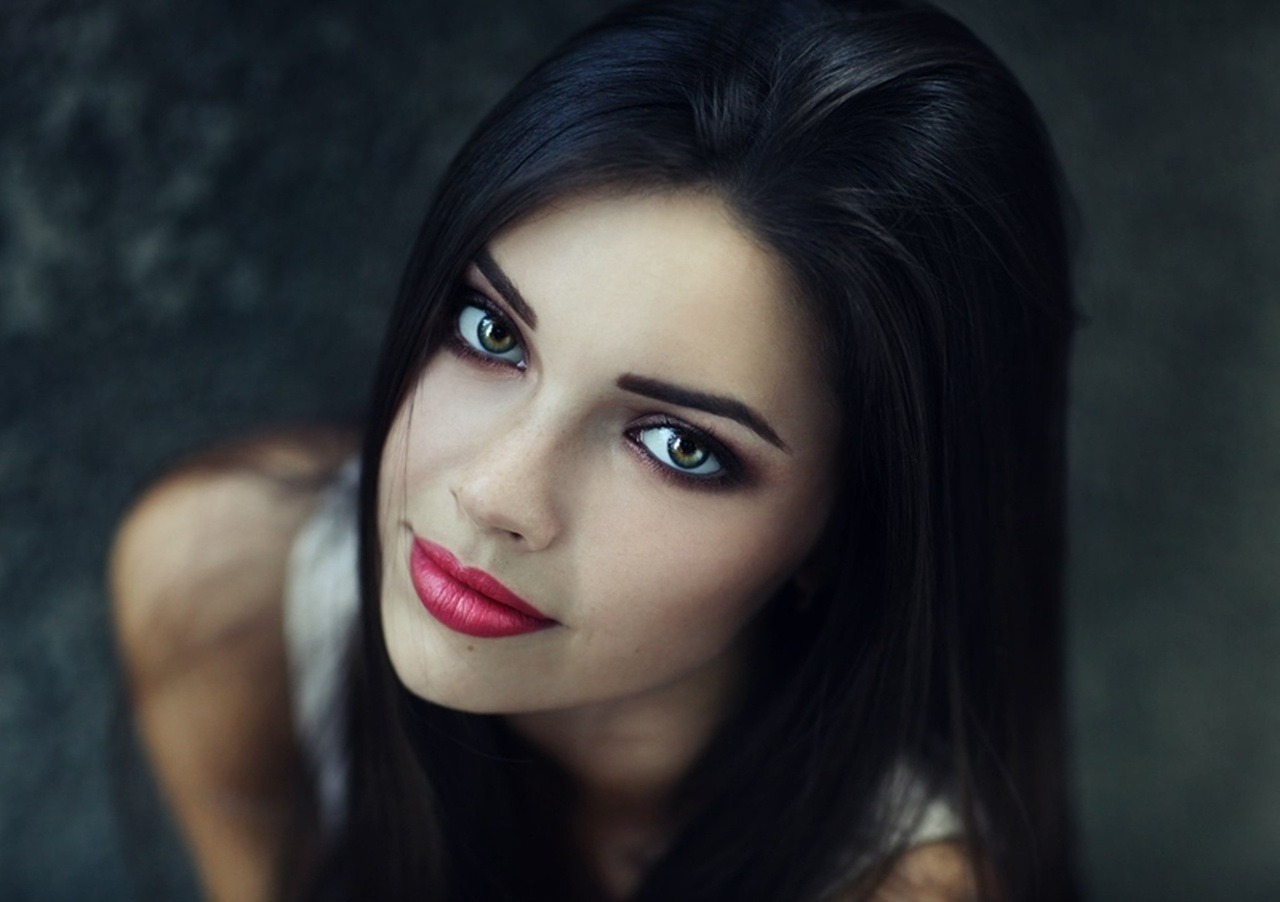 love-a-passion:  Look at me  ♥   http://love-a-passion.tumblr.com/ 