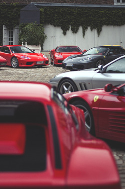 onlysupercars:  [Credit: Mathieu]