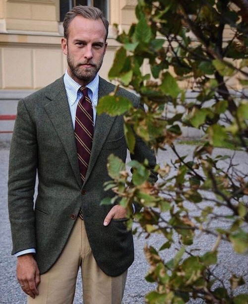 shibumi-firenze: @andreasweinas wearing our burgundy repp stripe silk tie. Make sure to use our chec