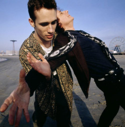 jeffbuckleyforever:  Jeff Buckley and Gary Lucas 1992