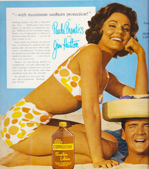 XXX Paula Prentiss and Jim Hutton / Coppertone photo