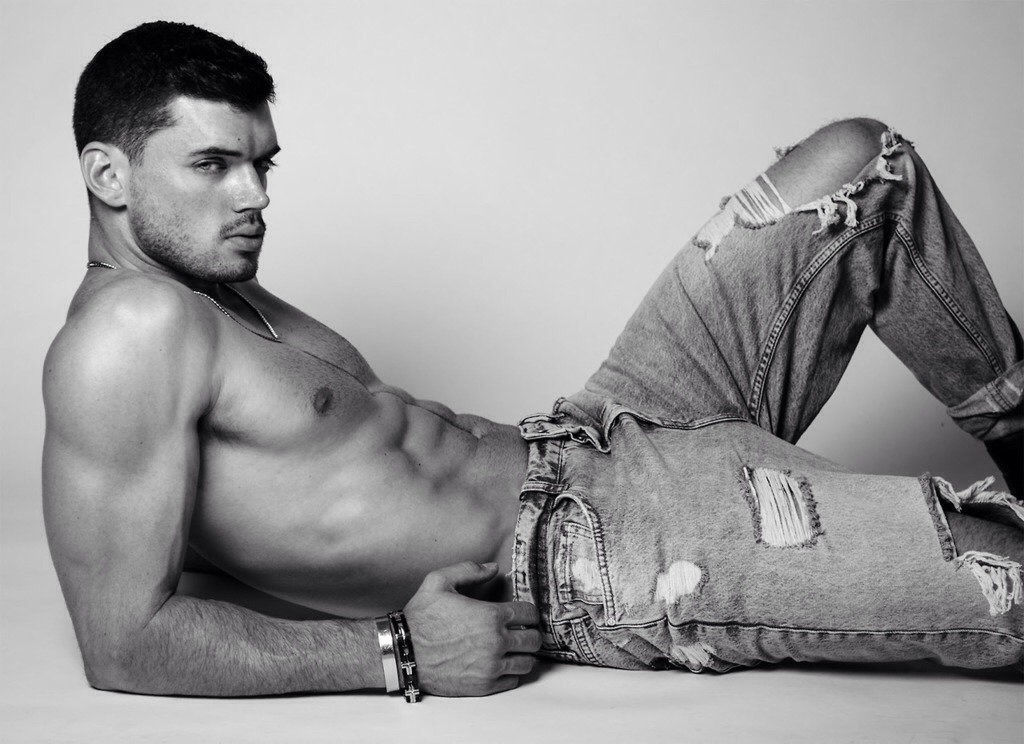 Pics Of Guys I Like...over 18 Only . Dublin Irish.