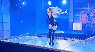 audreym4ever:  [Ariana Grande singing unintelligible]Me: