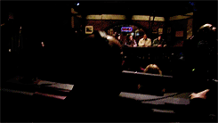 nbcsnl:Woody Harrelson hosting Saturday Night Live - November 15thVery solid GIF-cap of Woody Harrel