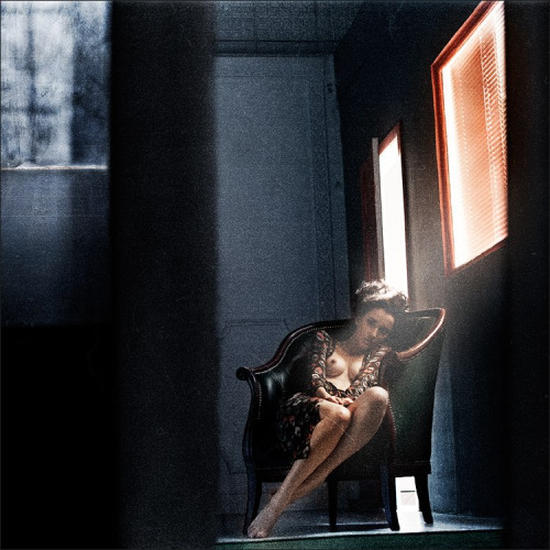 genjoshi:  beautyormore:  anexquisitenymph:  ph Ilya Rashap  Beauty, or… http://ift.tt/1wL3oCr