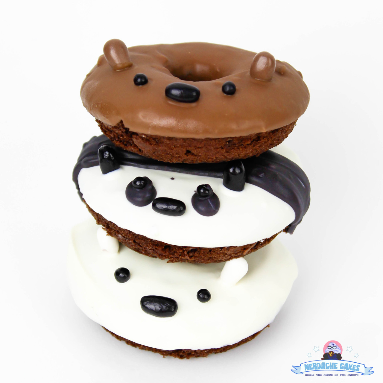 nerdachecakes:  Donut Stack! cartoonnetwork​‘s new show We Bare Bears is filled