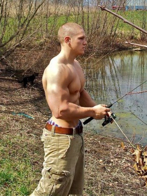 hick-boys:  Fall fishing