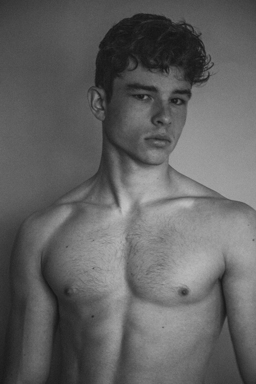Conorcoitusmagazine.com/conor-by-pantelis-coitus-online/