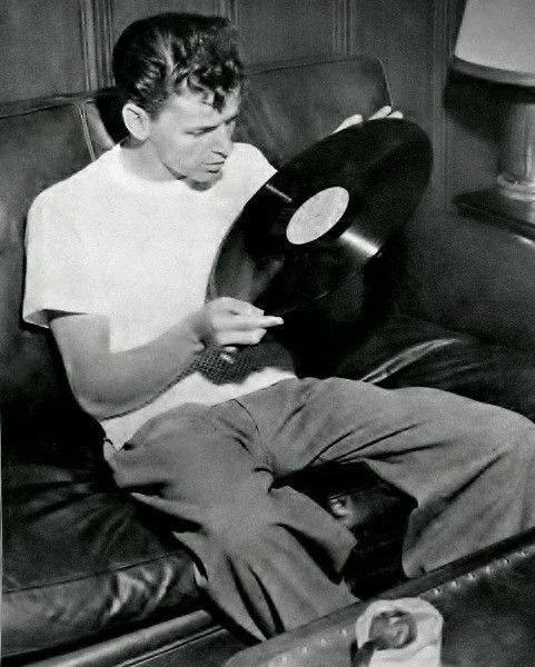 vinylespassion:Frank Sinatra